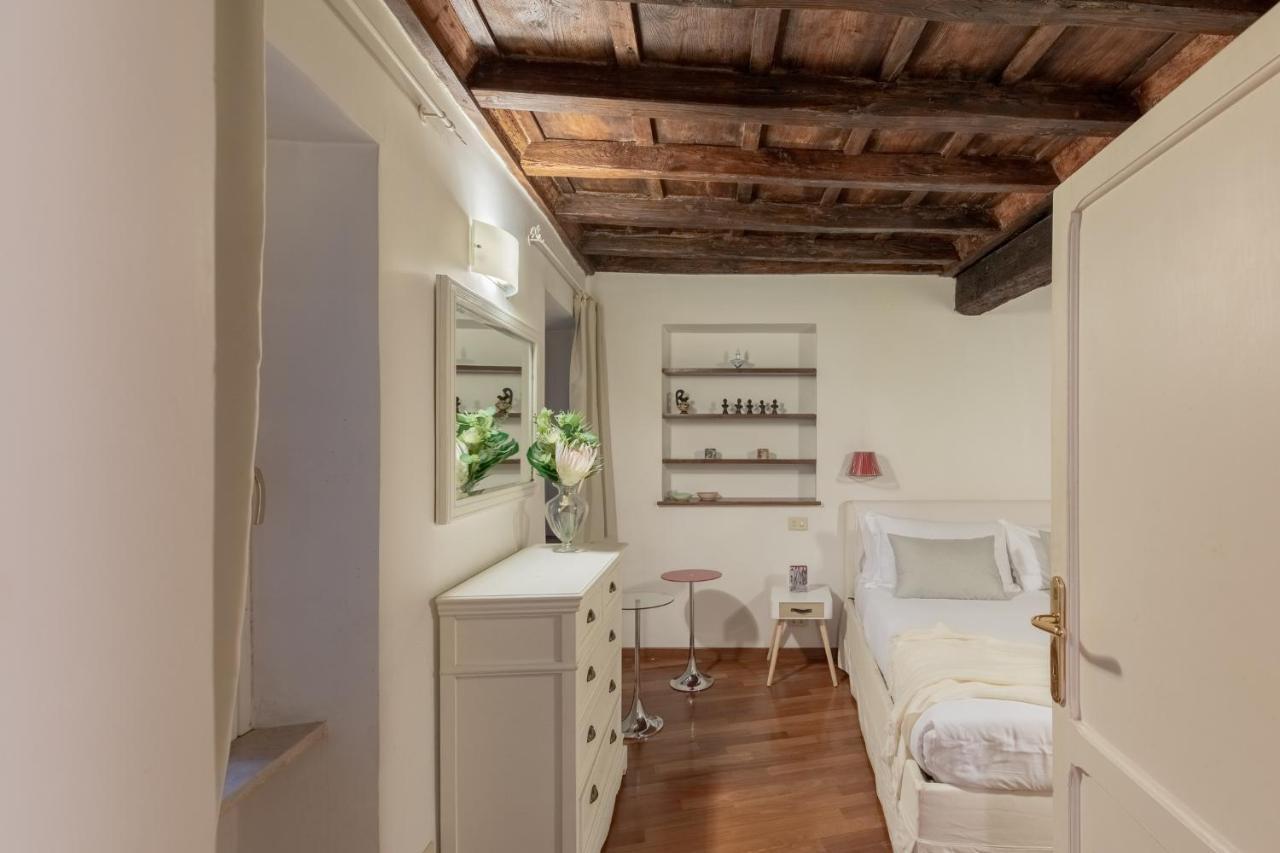 Apartment Iflat Comfy In Campo De' Fiori Rome